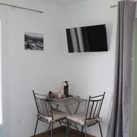 D'hotes Mantei Oda ve Kahvaltı *