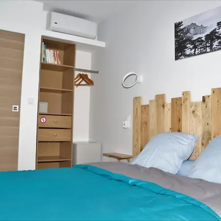 D'hotes Mantei Castirla